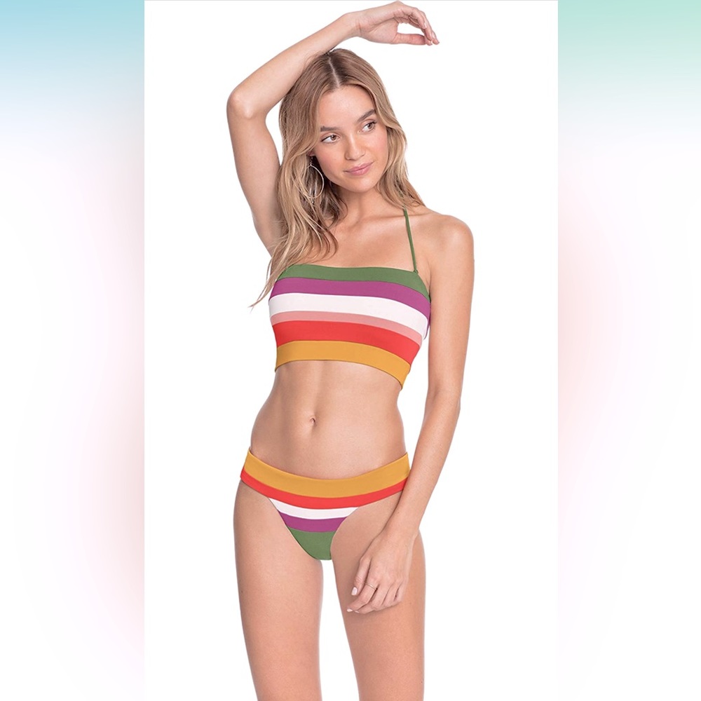 Robin Piccone Suzie Color Block Banded Bikini set Zs/S
NWT
Robin Piccone